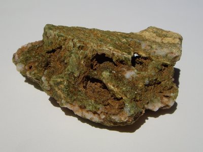 Epidote (2) - Etats Unis, Auburn, CA - Ao�t 2006 -- 21/06/08